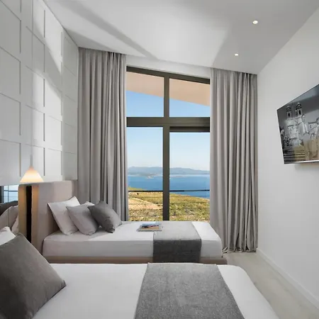 Magical Perched In The Peljesac Archipelago Apartment Postup