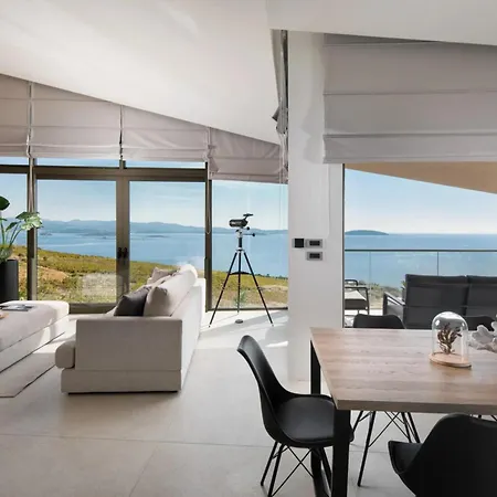 Apartment Magical Perched In The Peljesac Archipelago