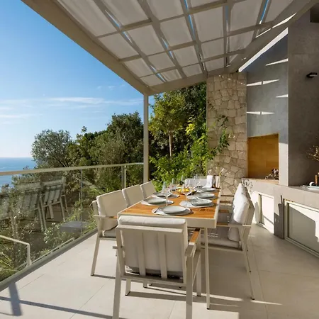 Apartment Magical Perched In The Peljesac Archipelago *